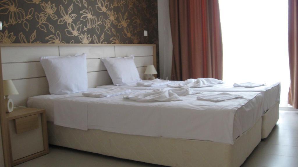 Costa Bulgara Mediterranean Club Hotel Sozopol Habitación foto